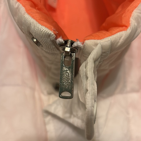 Free People Movement White Coral Juno Packable Puffer Jacket Reversible sz small - Picture 3 of 8